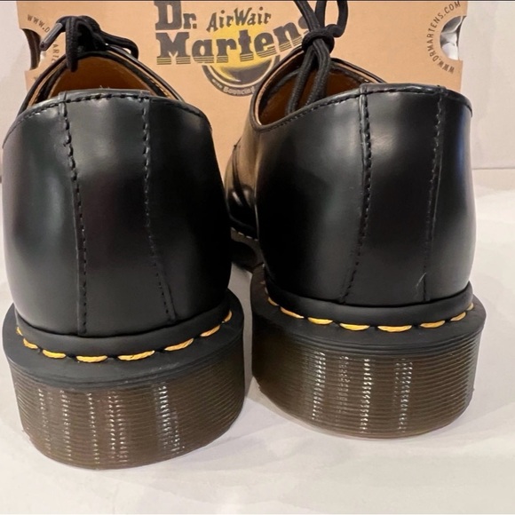 NWB Dr. Martens 1461 WOMEN'S SMOOTH LEATHER OXFORD SHOES Black US 9/EU 41 - Picture 10 of 12